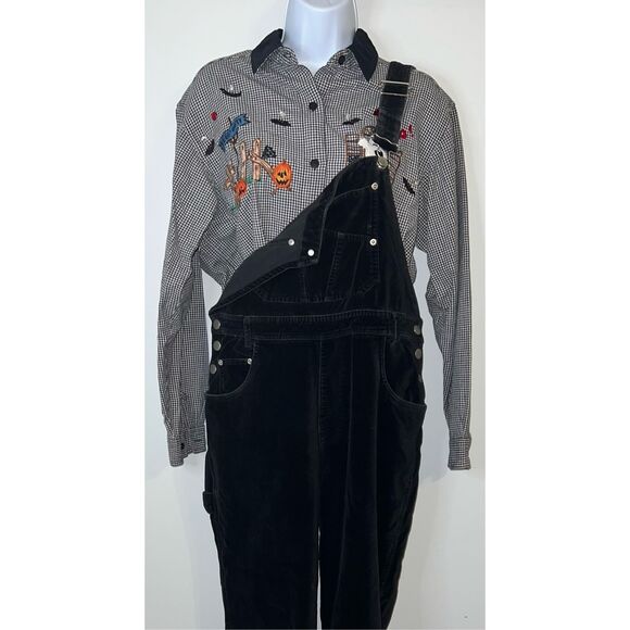 Women’s Black Velvet Overall Bibs 6 Gothic Grunge Y2k - Picture 1 of 8